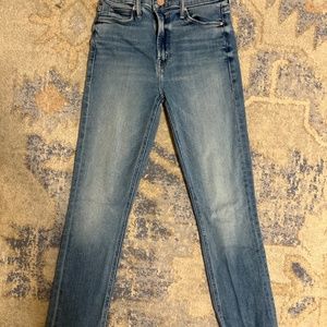 MOTHER Women's Ankle Crop Jeans in Faded Blue Denim